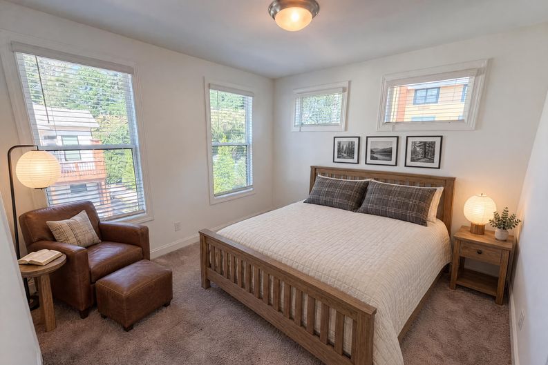 Photo 4 of 35 of 415 Olmstead Way, Alpharetta, GA