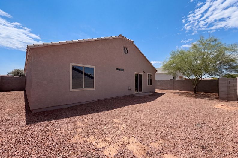 Photo 22 of 26 of 10564 W Buena Vista Dr, Arizona City, AZ