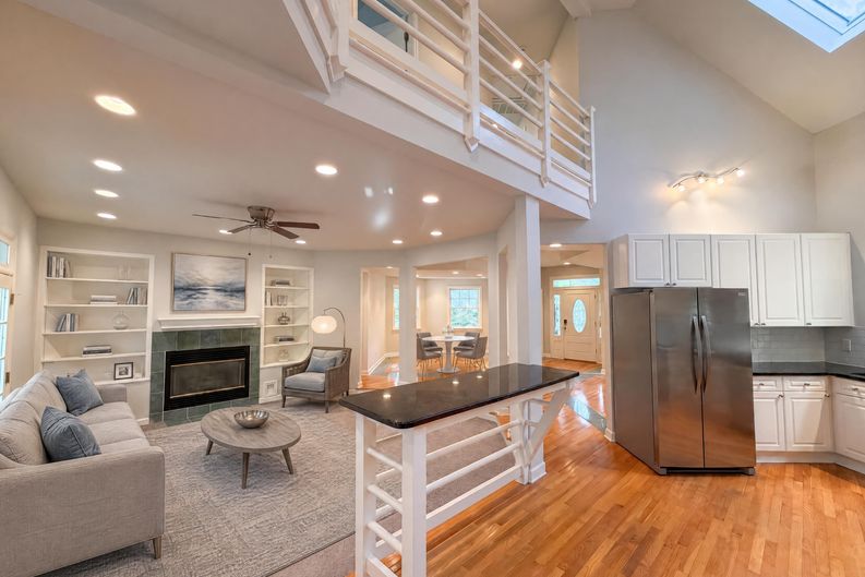 Photo 8 of 40 of 6104 Crupper Ct, Raleigh, NC