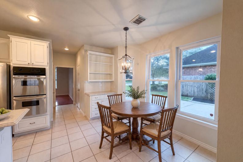 Photo 8 of 19 of 1906 Garden Terrace Dr, Katy, TX
