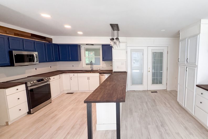 Photo 3 of 46 of 10711 Chesterwood Dr, Spotsylvania, VA