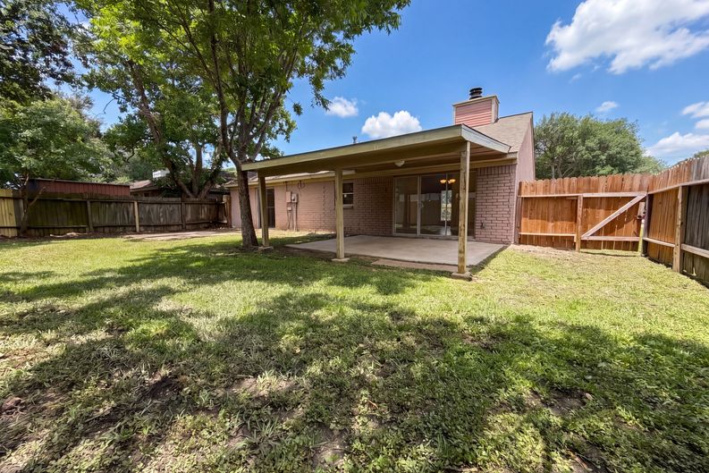 Photo 5 of 19 of 21403 Park Bishop Dr, Katy, TX