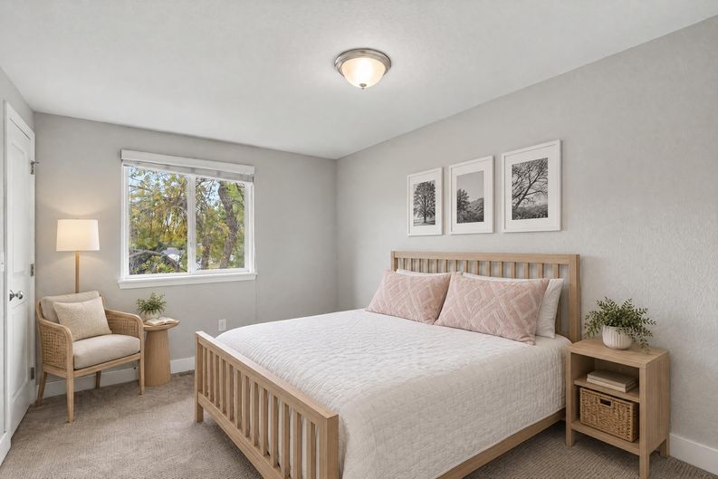 Photo 6 of 20 of 701 Eldora Pl, Longmont, CO