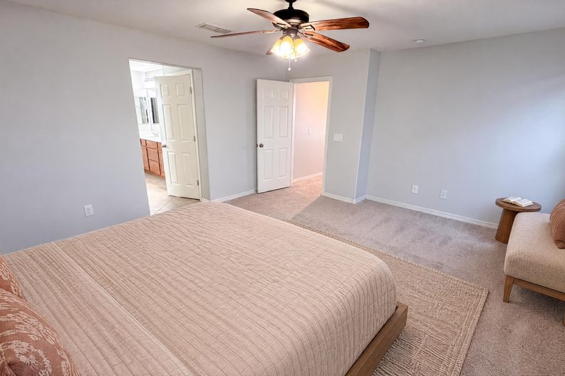 Photo 4 of 42 of 11719 W Port Au Prince Ln, El Mirage, AZ