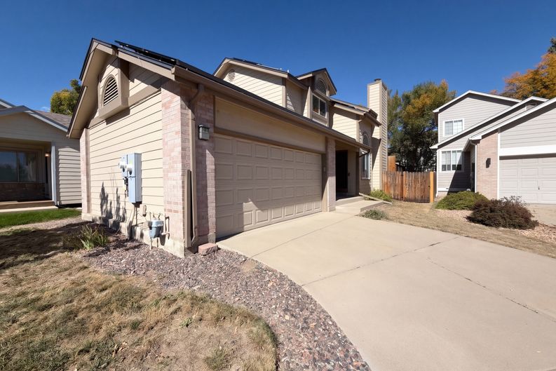 Photo 30 of 35 of 10471 W 83rd Pl, Arvada, CO