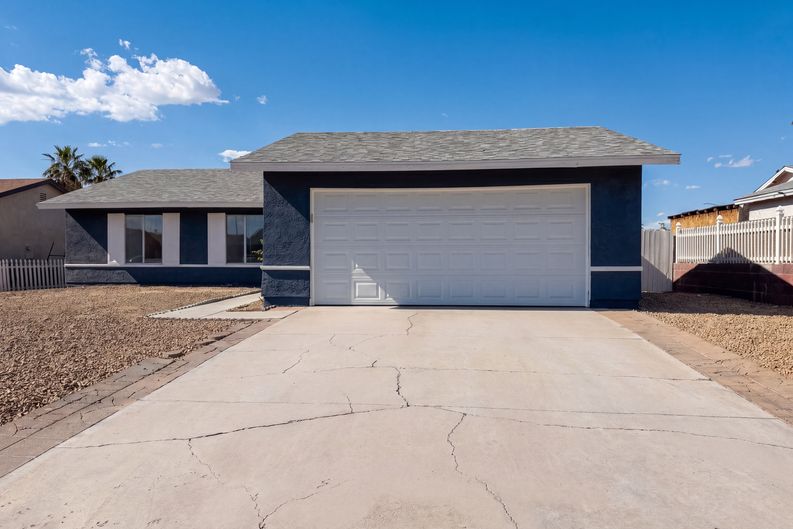 Photo 36 of 44 of 4018 Shady Oak Dr, Las Vegas, NV