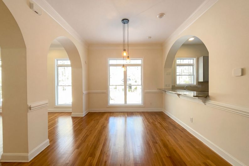 Photo 7 of 20 of 405 Isle Of Pines Rd, Mooresville, NC