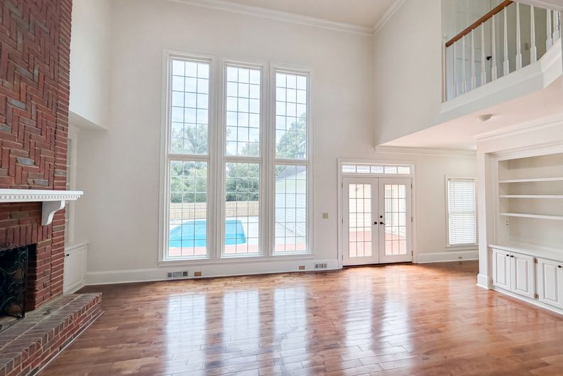 Photo 9 of 26 of 4342 Trotters Way Dr, Snellville, GA