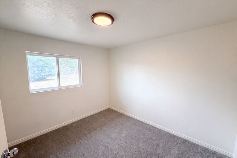 Photo 11 of 17 of 1346 Harrop St, Ogden, UT