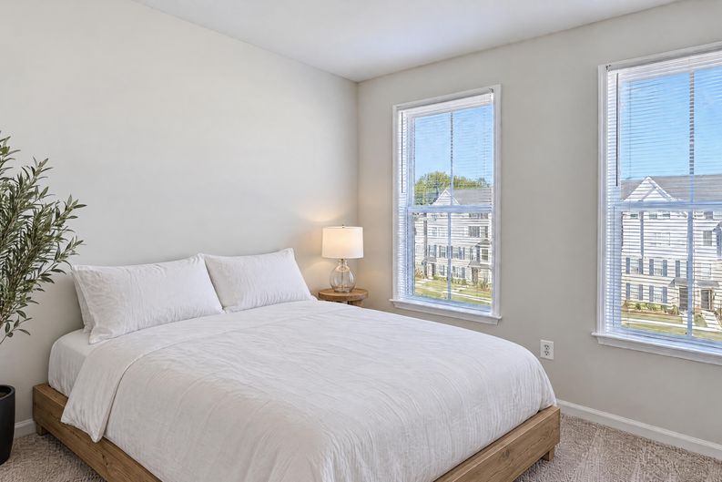 Photo 13 of 21 of 9243 Magellan Pkwy, Glen Allen, VA