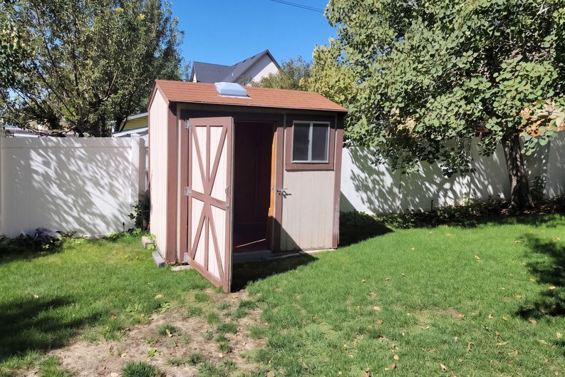 Photo 20 of 23 of 476 S 1500 E, Pleasant Grove, UT