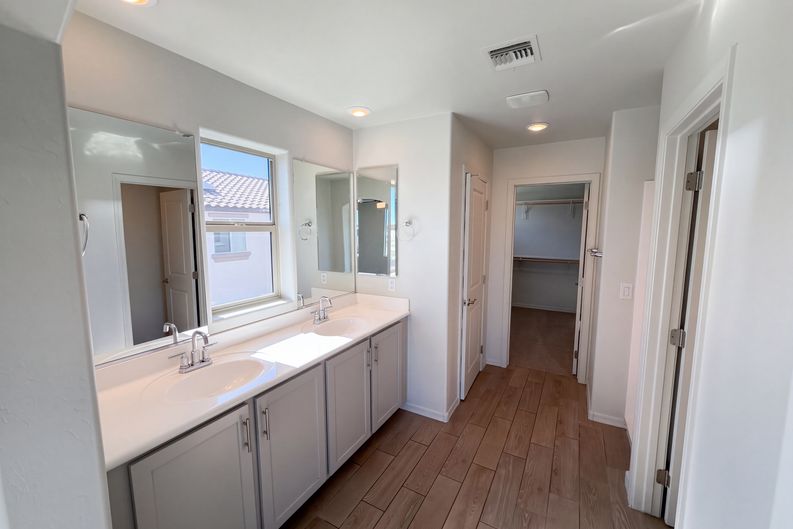 Photo 32 of 46 of 15237 W Sherman St, Goodyear, AZ