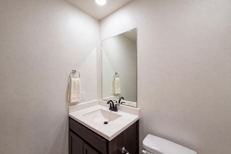 Photo 13 of 16 of 6115 El Oro Dr, Houston, TX