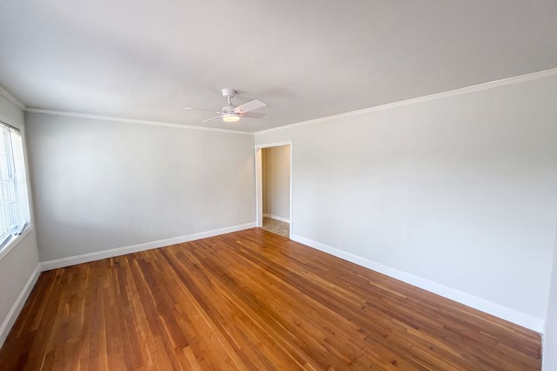 Photo 6 of 21 of 608 E Ryder Ave, Landis, NC
