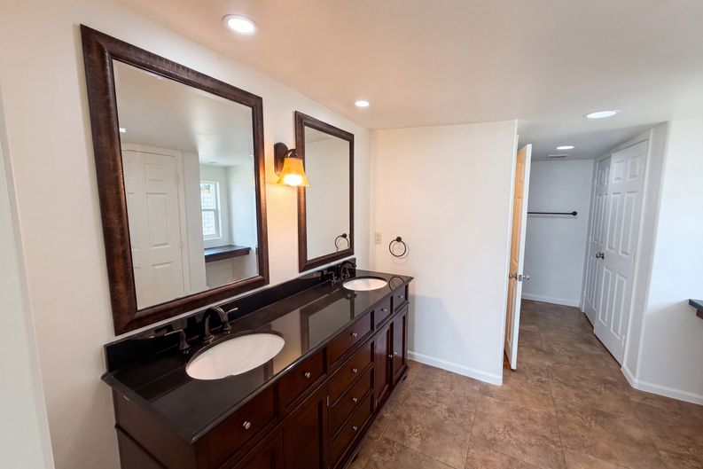 Photo 15 of 26 of 2722 E Nisbet Rd, Phoenix, AZ