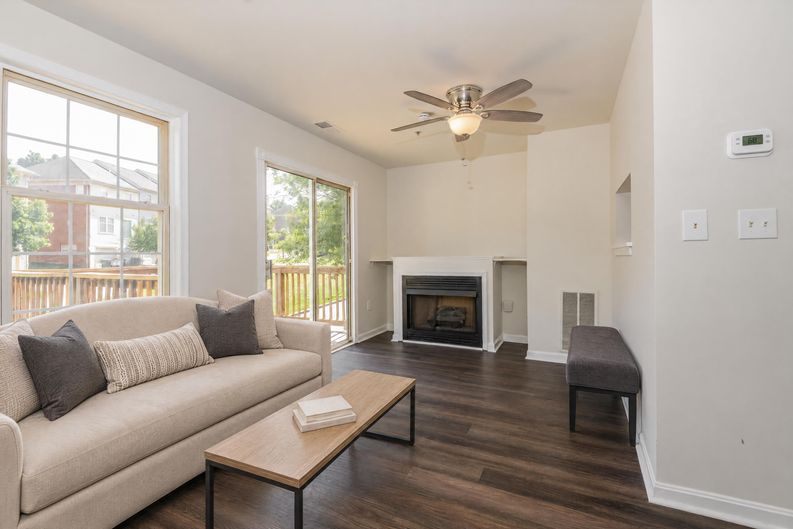 Photo 3 of 21 of 2710 Stanton Rd SE, Washington, DC