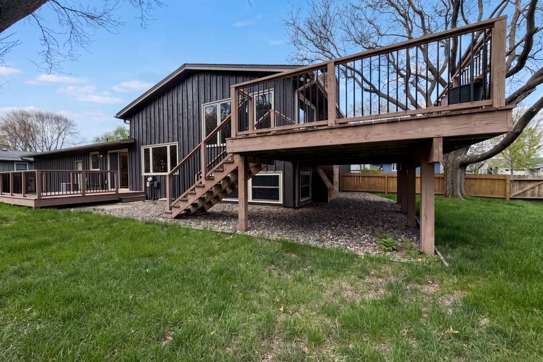 Photo 5 of 25 of 608 Lower Heritage Way, Farmington, MN