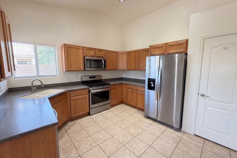 Photo 7 of 20 of 11691 W Stone Hearth St, Marana, AZ