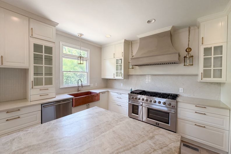 Photo 7 of 21 of 15130 Stonegreen Ln, Huntersville, NC