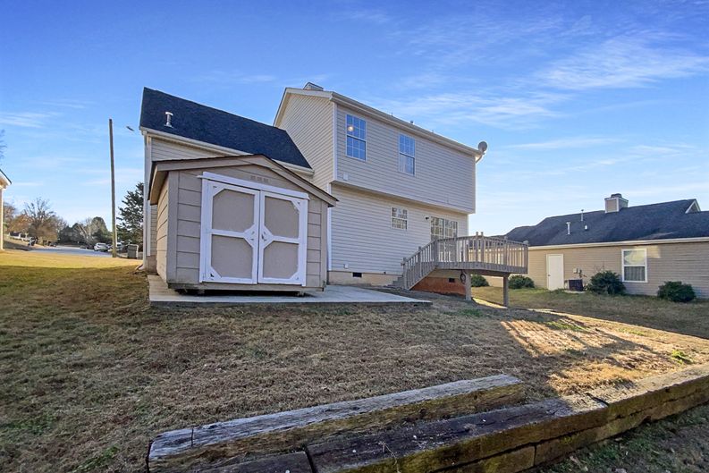 Photo 23 of 25 of 107 Hampton Ridge Dr, Greer, SC
