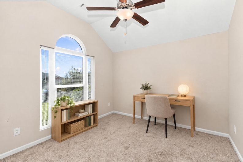 Photo 14 of 20 of 2712 Ardwick Dr, Hephzibah, GA