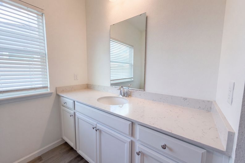 Photo 12 of 22 of 7233 Calamint Ave, Jacksonville, FL