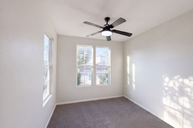 Photo 3 of 49 of 2138 Shady Forest Way, Stockton, CA