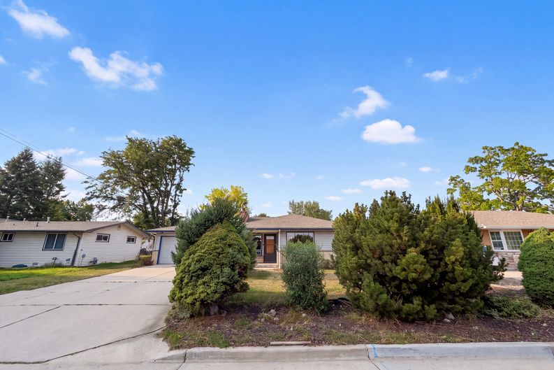 Photo 31 of 43 of 1535 W 15th St, Loveland, CO