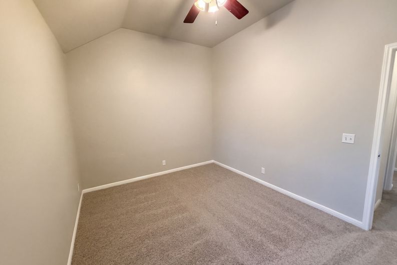 Photo 22 of 29 of 19217 Mangan Way, Pflugerville, TX