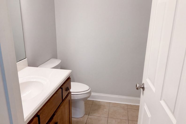 Photo 32 of 90 of 7226 Tyree Rd, Winston, GA