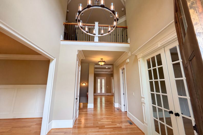 Photo 58 of 71 of 3250 Camellia Ln, Suwanee, GA