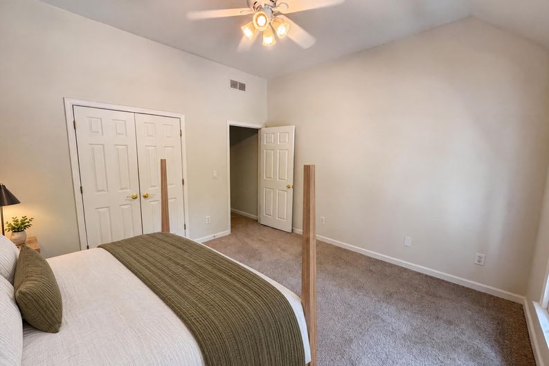 Photo 20 of 33 of 165 Fieldstone Edge, Alpharetta, GA
