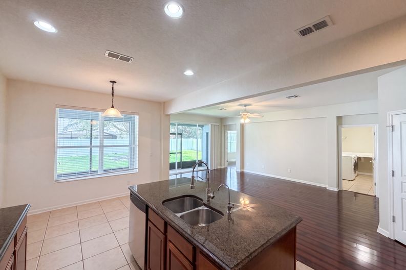 Photo 16 of 36 of 13228 Roskin Ln, Windermere, FL