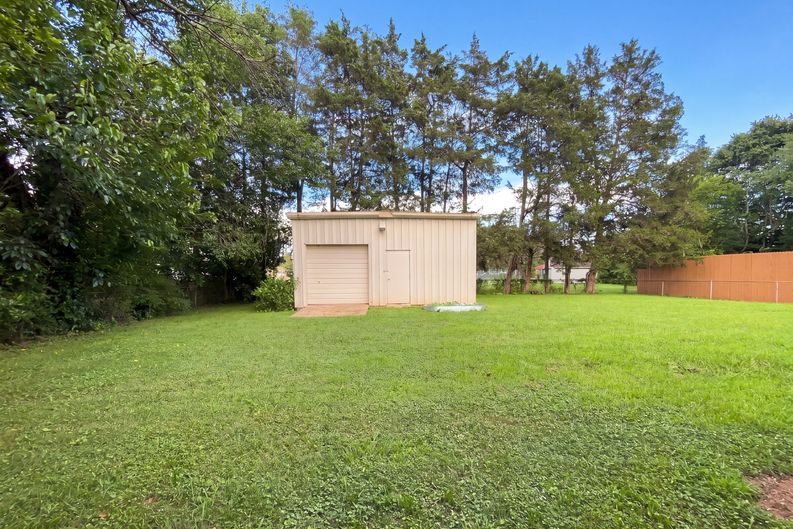 Photo 20 of 22 of 1808 Dailey Ter NW, Huntsville, AL