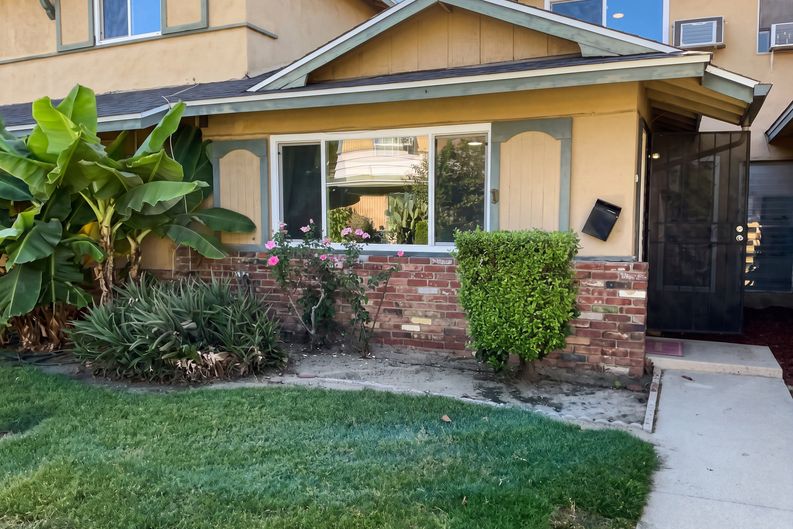 Photo 29 of 33 of 12927 Lariat Ln, Norwalk, CA
