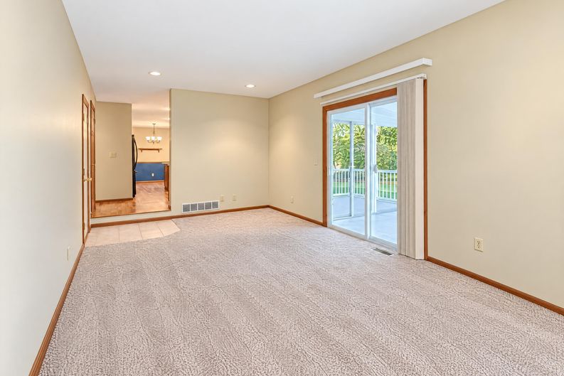 Photo 13 of 43 of 453 Carruthers Rd, Tallmadge, OH