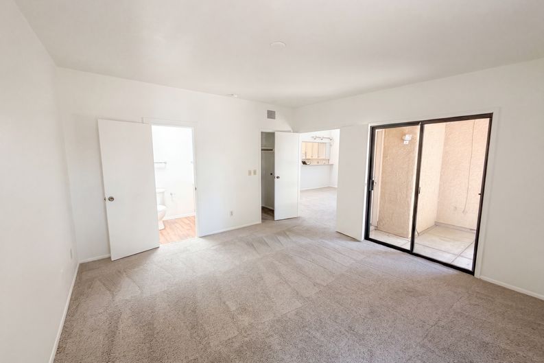 Photo 4 of 18 of 3621 N Forgeus Ave, Tucson, AZ