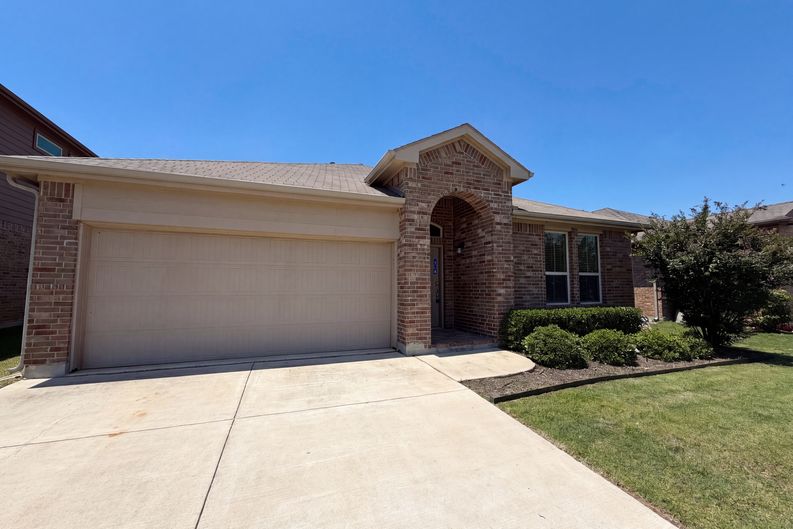 Photo 19 of 21 of 4312 Chicory Ct, Denton, TX