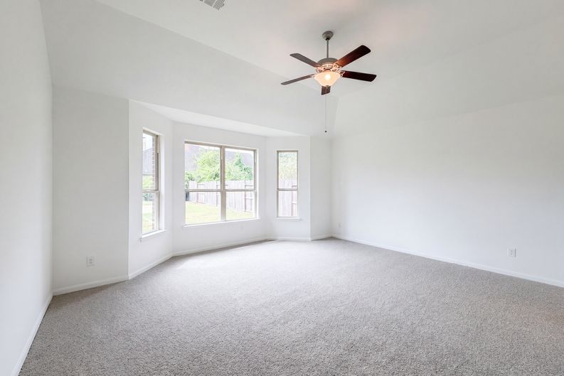 Photo 4 of 28 of 19607 Pecos Bend Ct, Cypress, TX