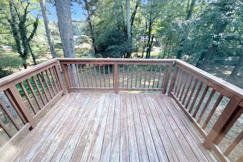Photo 18 of 22 of 2674 Skylane Dr, Marietta, GA