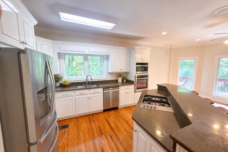 Photo 7 of 42 of 133 Rocky Waters Cir, Cullman, AL