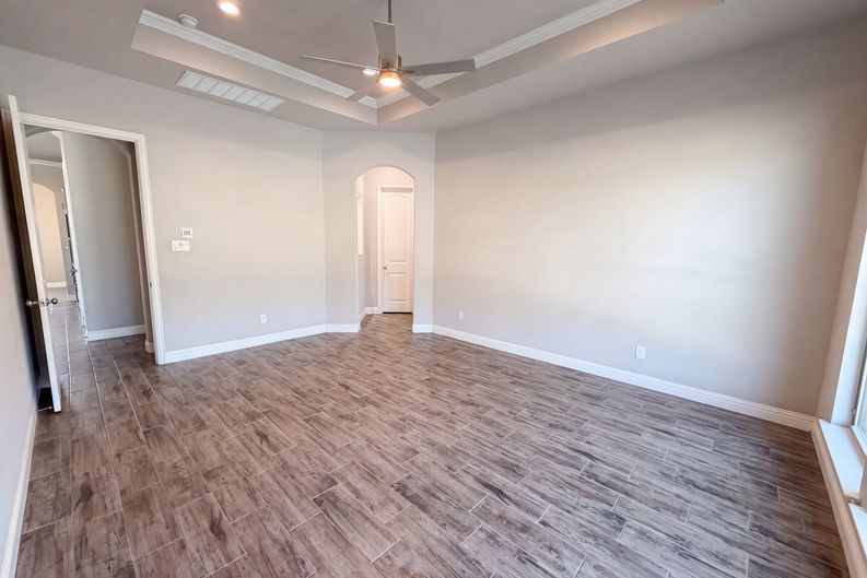 Photo 4 of 31 of 3608 Ridge Point Dr, Argyle, TX