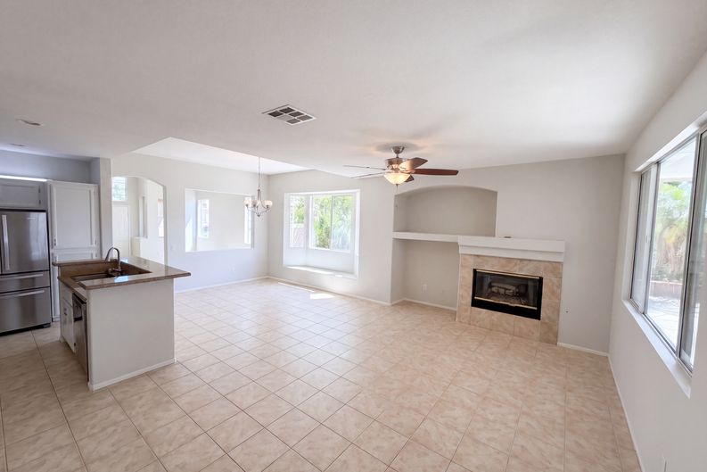Photo 3 of 25 of 26209 Tasman St, Moreno Valley, CA