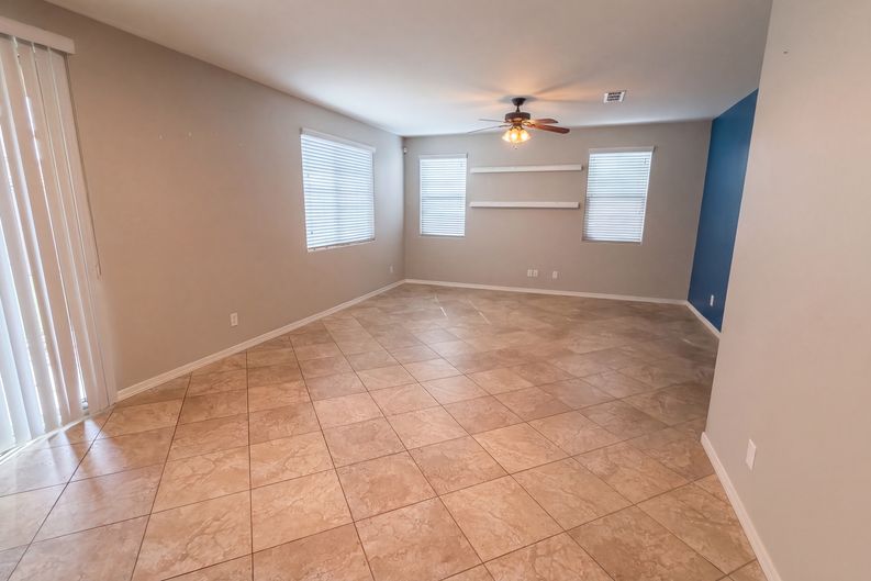 Photo 11 of 42 of 11719 W Port Au Prince Ln, El Mirage, AZ