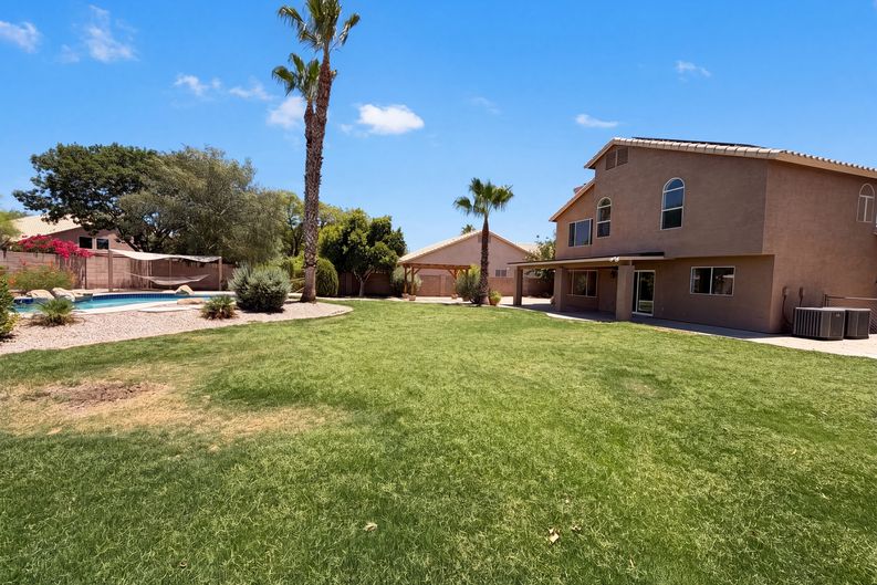 Photo 5 of 36 of 1371 N Concord Ave, Chandler, AZ