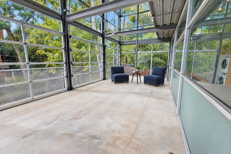 Photo 20 of 43 of 4710 Yoakum Blvd, Houston, TX