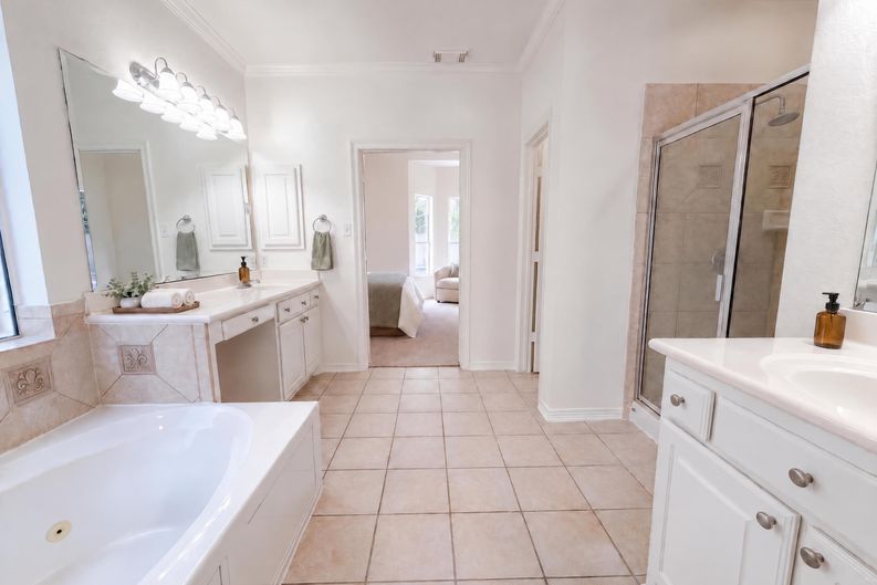 Photo 16 of 40 of 25719 Shady Spruce Ln, Katy, TX