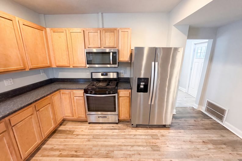 Photo 17 of 21 of 2615 Boulevard Pl, Indianapolis, IN