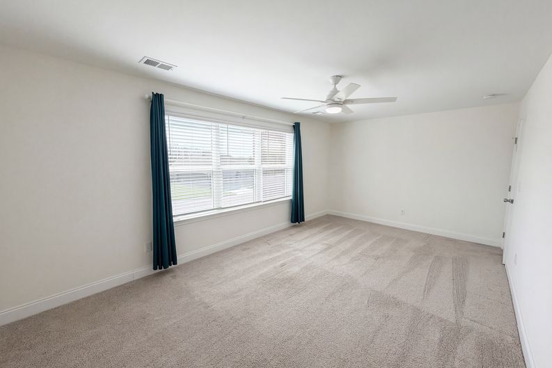 Photo 41 of 44 of 2714 Green Ash Ln, Knoxville, TN