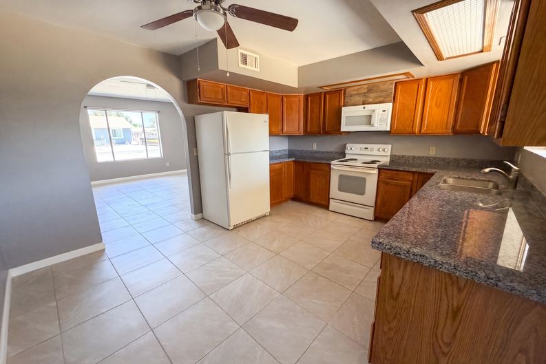Photo 7 of 15 of 2023 E Cindy St, Chandler, AZ